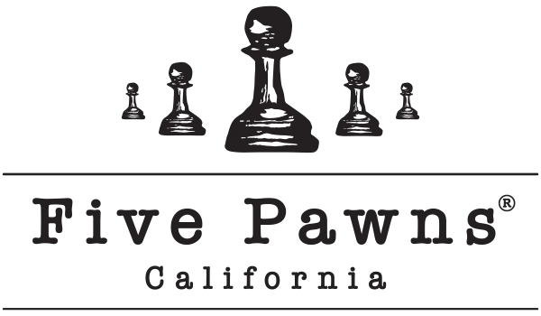 logo five paws